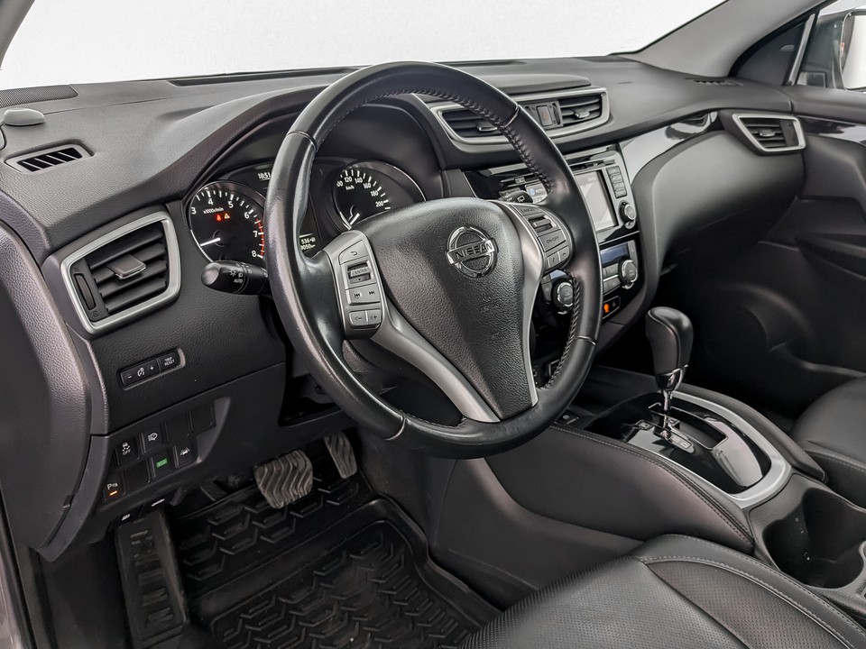 Nissan Qashqai Серый, 2017, 69 050 км