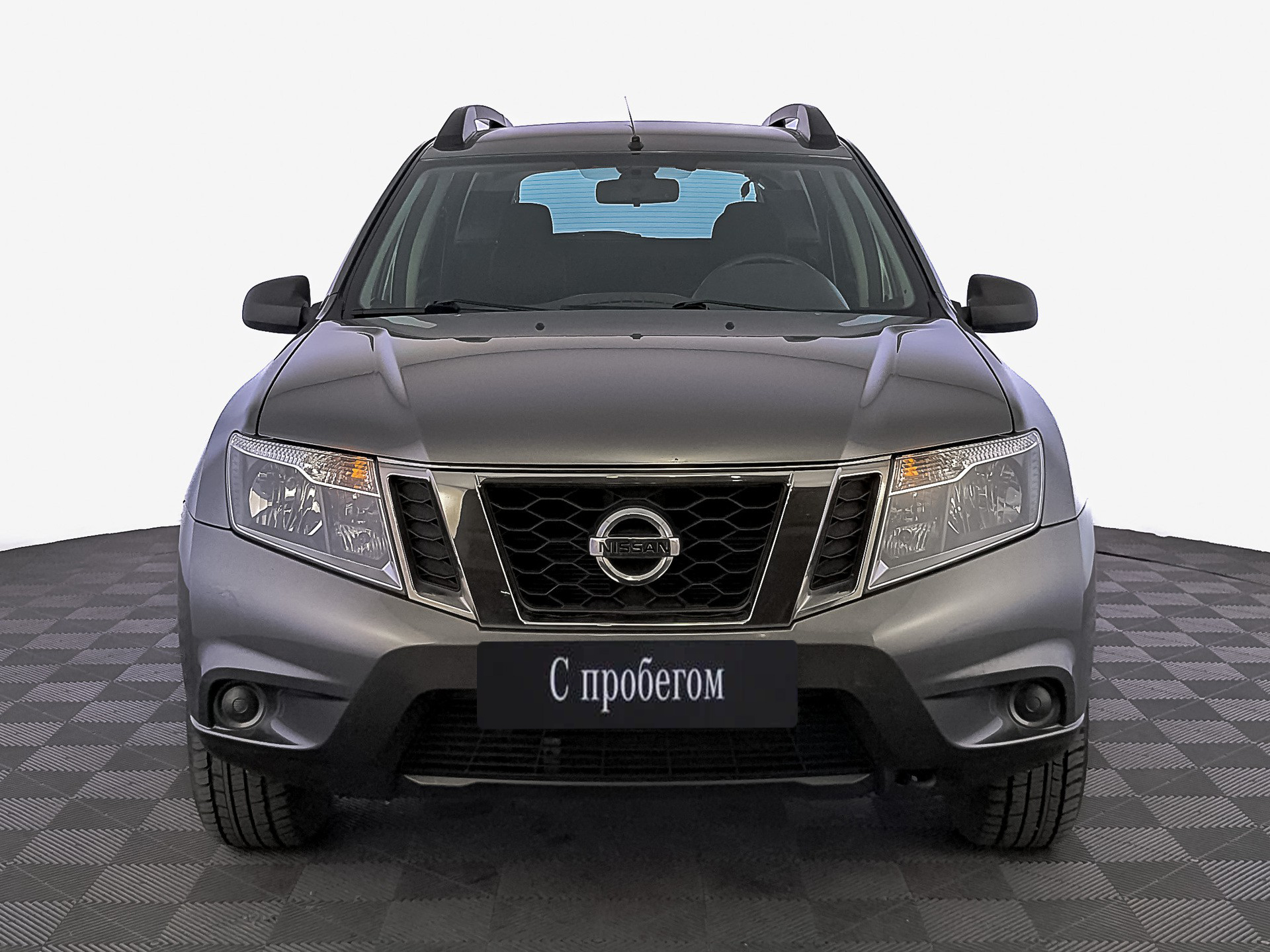 Nissan Terrano серый, 2015, 22 441 км