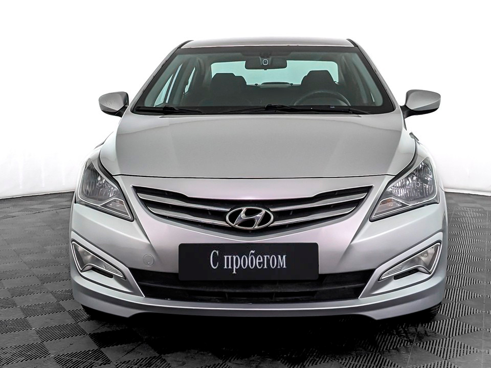 Hyundai Solaris Серебристый, 2015, 139 773 км