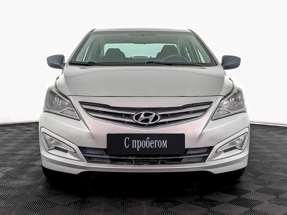 Hyundai Solaris Серебристый, 2014, 135 168 км