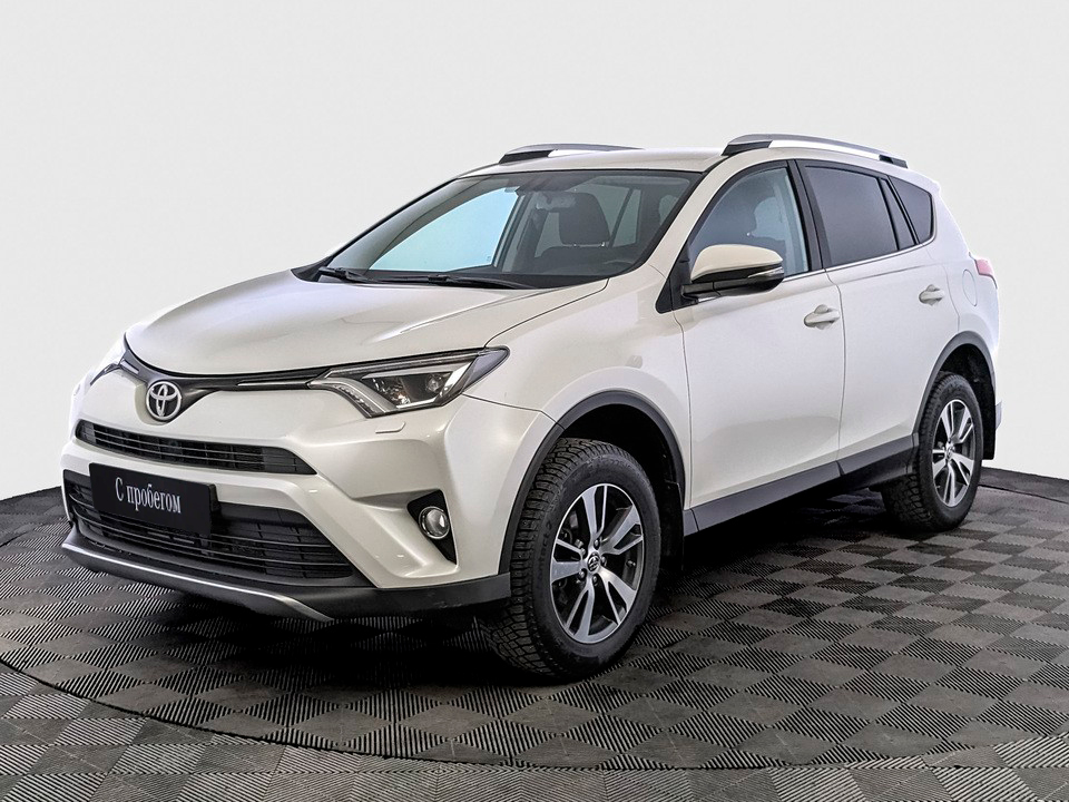 Toyota RAV4 Белый, 2018, 139 740 км