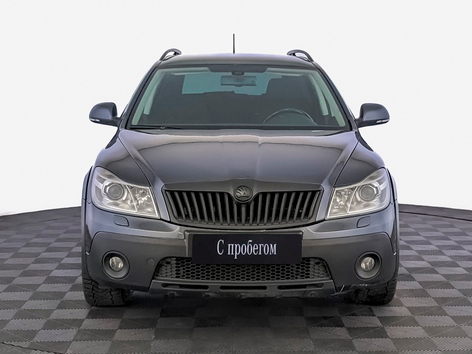 Skoda Octavia Серый, 2011, 193 155 км