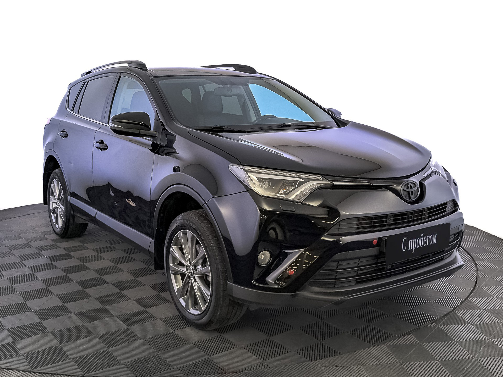 Toyota RAV4 Черный, 2017, 135 238 км