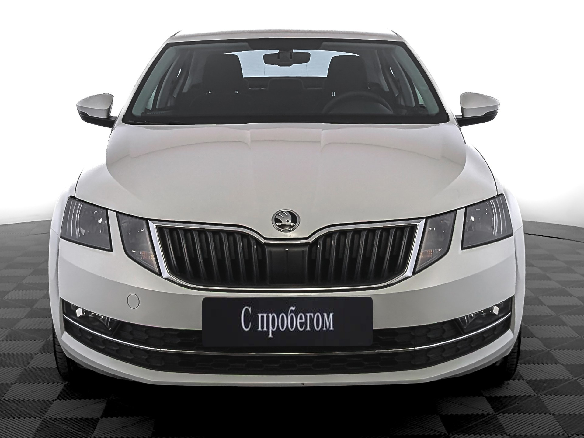 Skoda Octavia Белый, 2019, 67 859 км