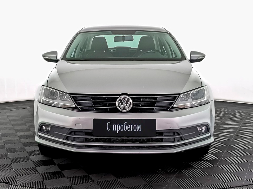 Volkswagen Jetta Серебряный, 2018, 143 950 км