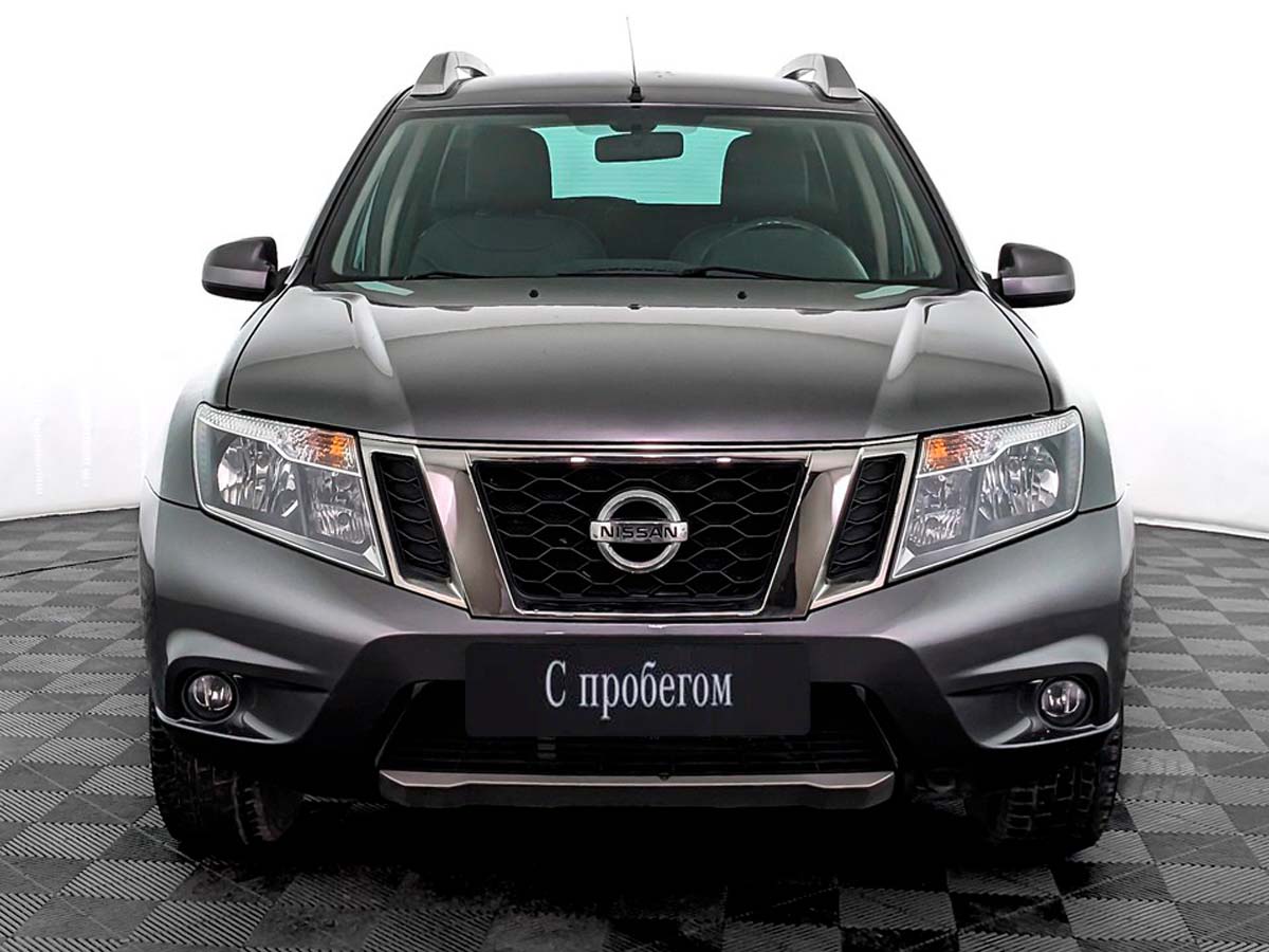 Nissan Terrano Серый, 2015, 88 430 км