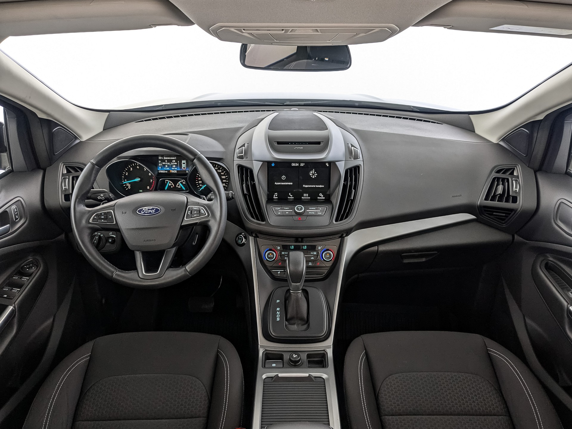 Ford Kuga черный, 2017, 78 923 км