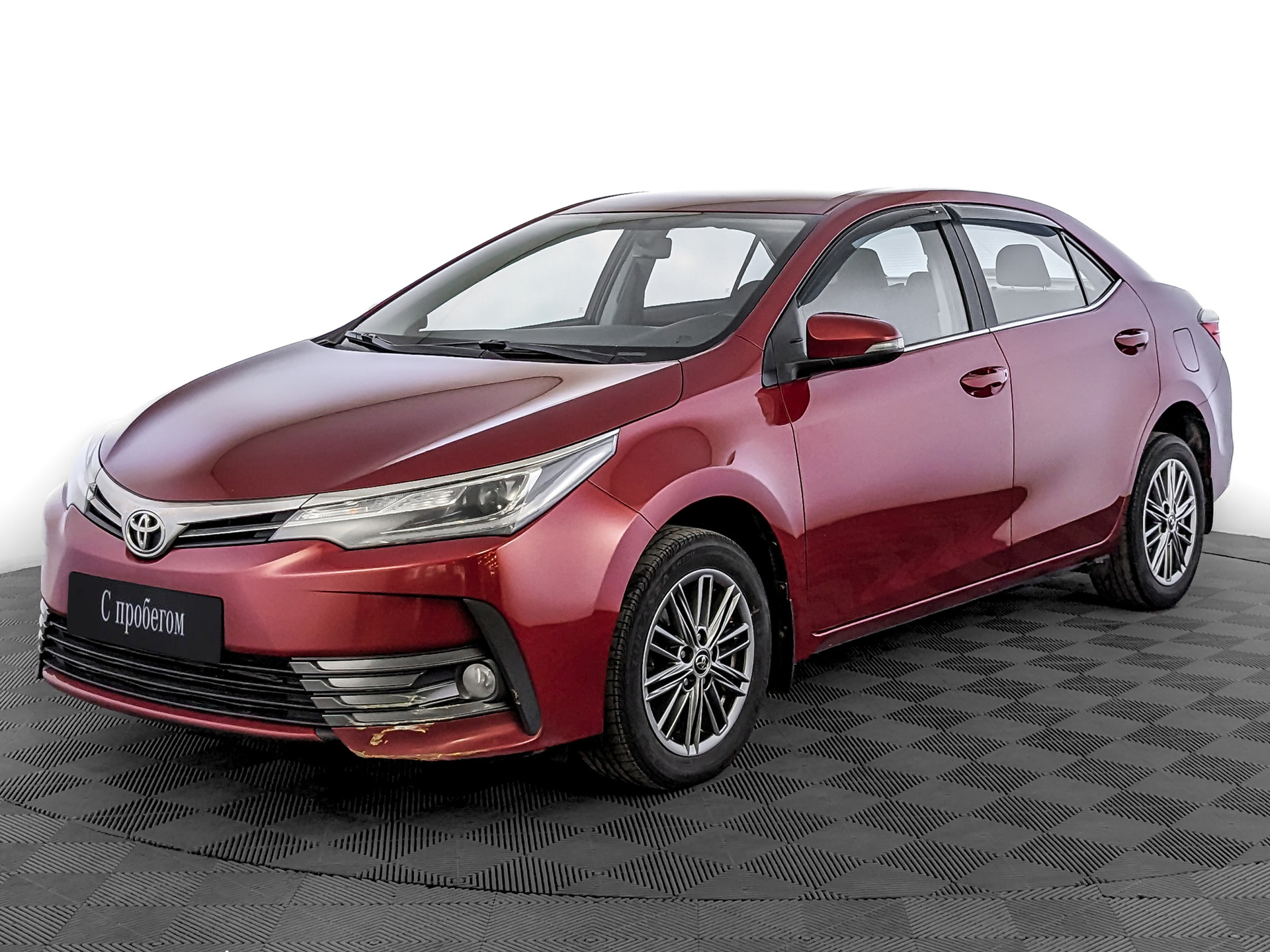 Toyota Corolla Красный, 2018, 123 439 км