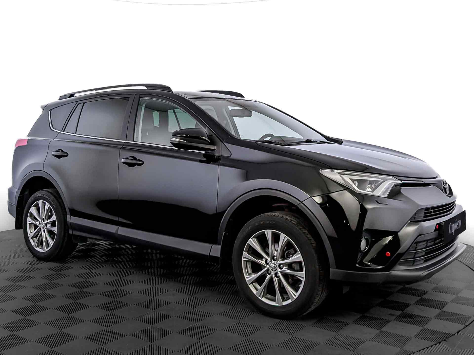 Toyota RAV4 Черный, 2017, 135 238 км