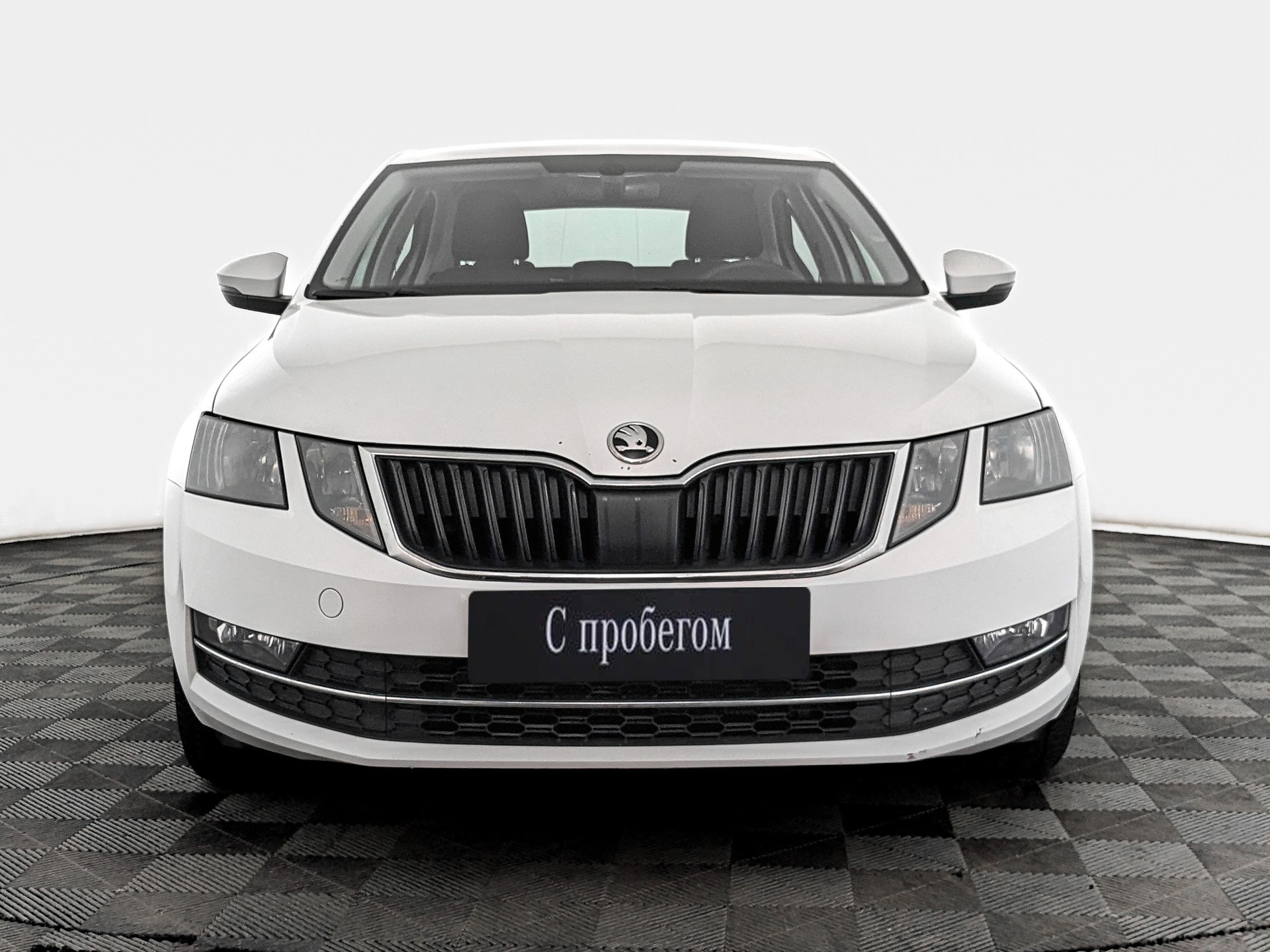 Skoda Octavia Белый, 2019, 98 863 км