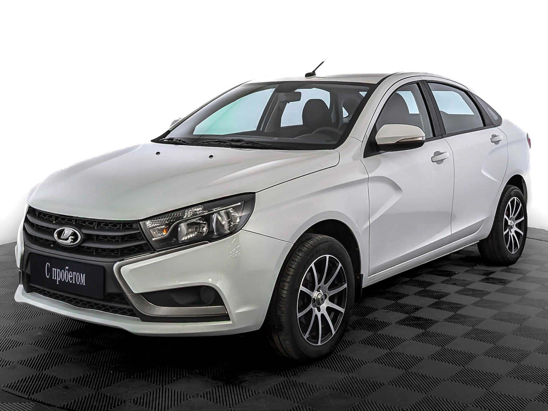 Lada Vesta Белый, 2019, 117 358 км