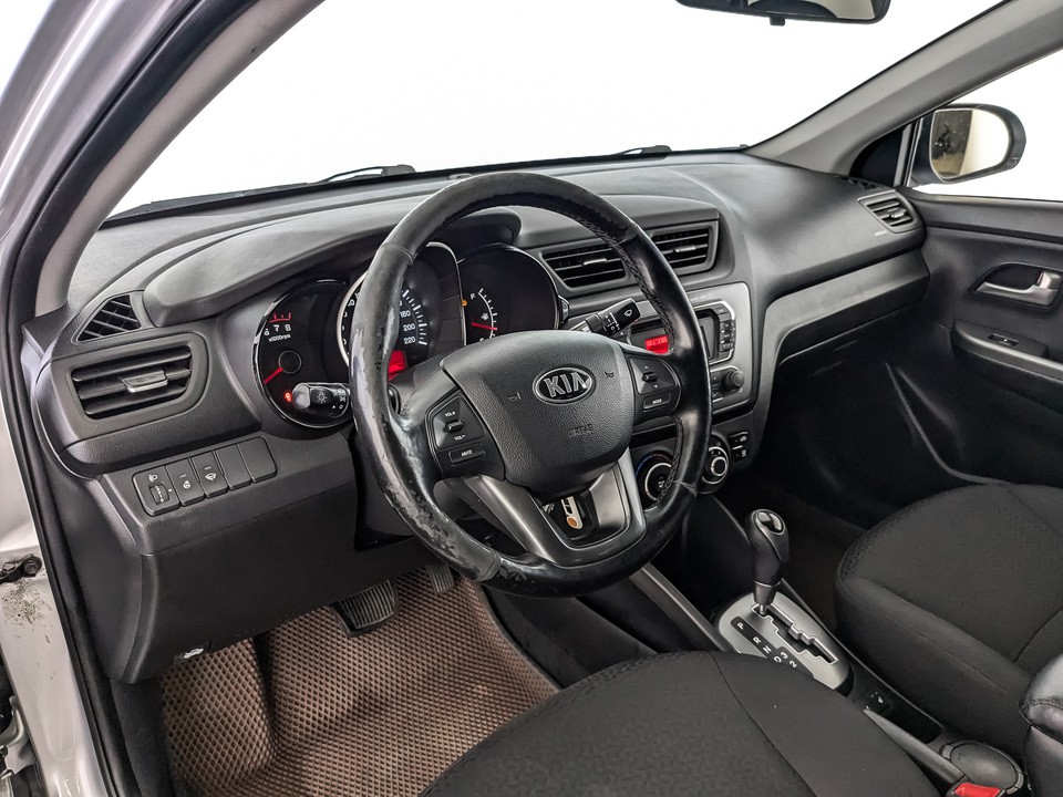 Kia Rio Серый, 2014, 108 008 км