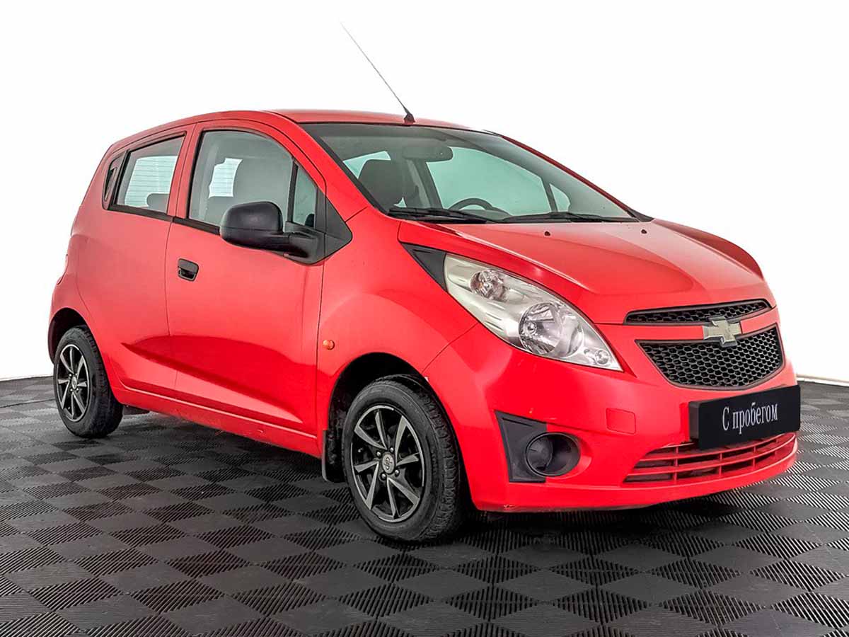 Chevrolet Spark Красный, 2012, 105 268 км