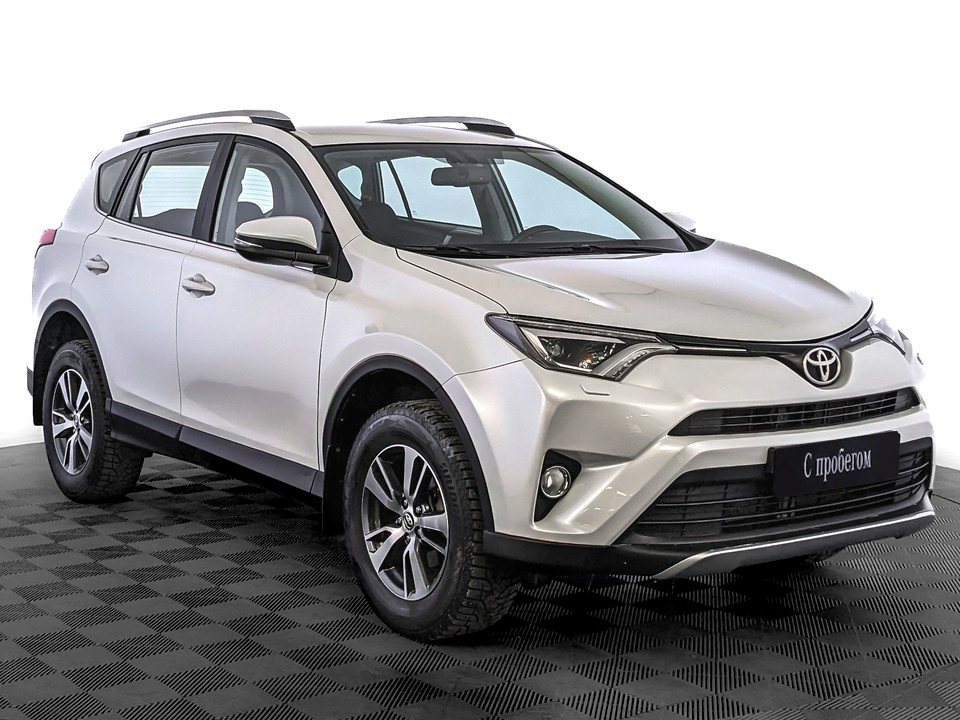 Toyota RAV4 Белый, 2019, 139 115 км