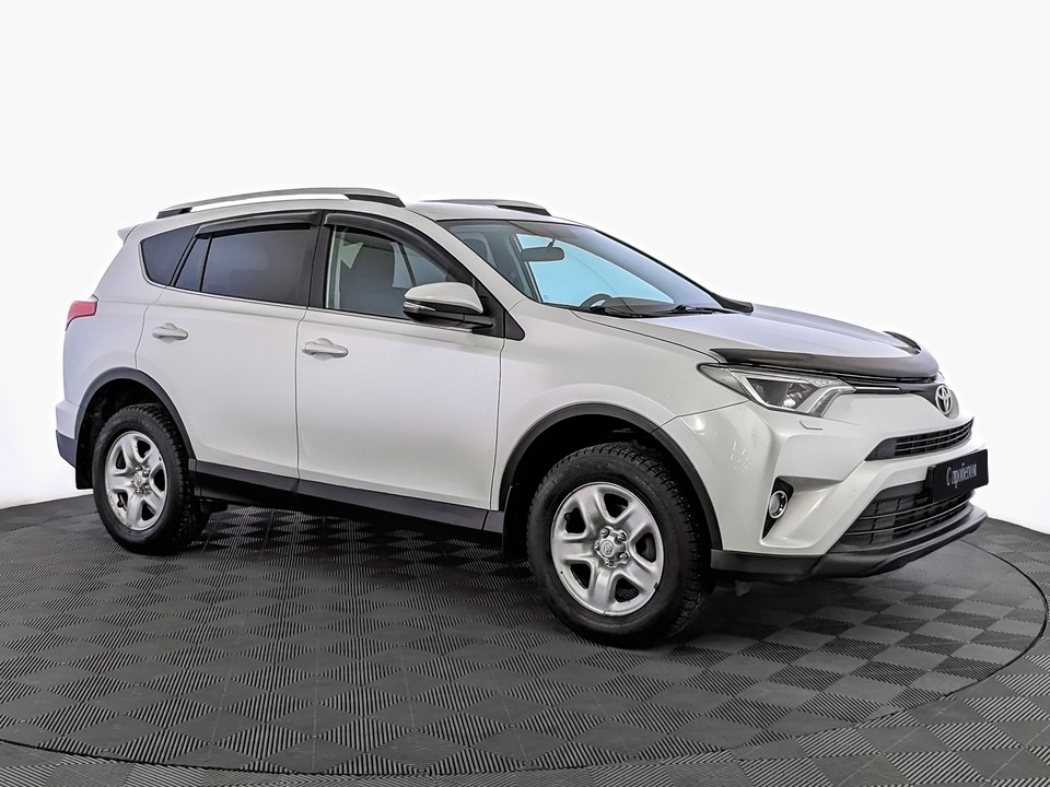 Toyota RAV4 Белый, 2019, 121 251 км