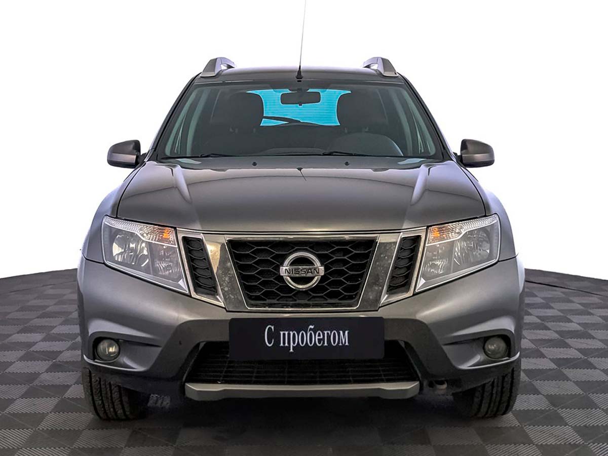 Nissan Terrano Серый, 2015, 140 424 км