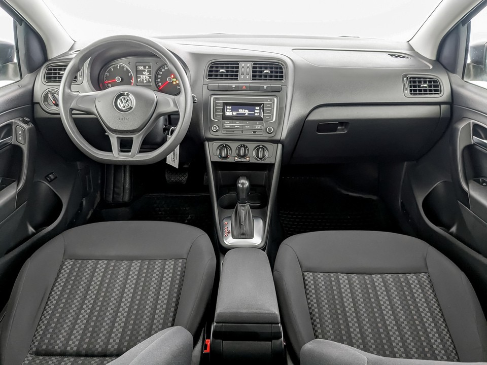 Volkswagen Polo Серебряный, 2019, 101 874 км