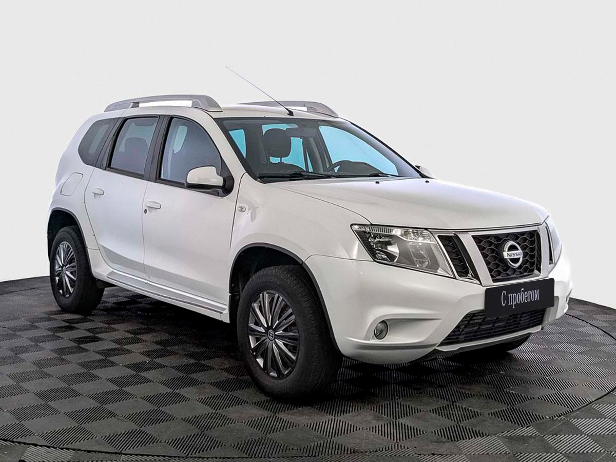 Nissan Terrano Белый, 2015, 128 543 км