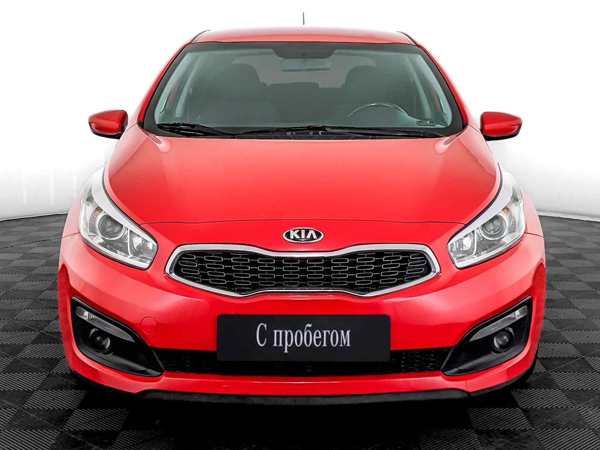 Kia Ceed Красный, 2015, 132 816 км