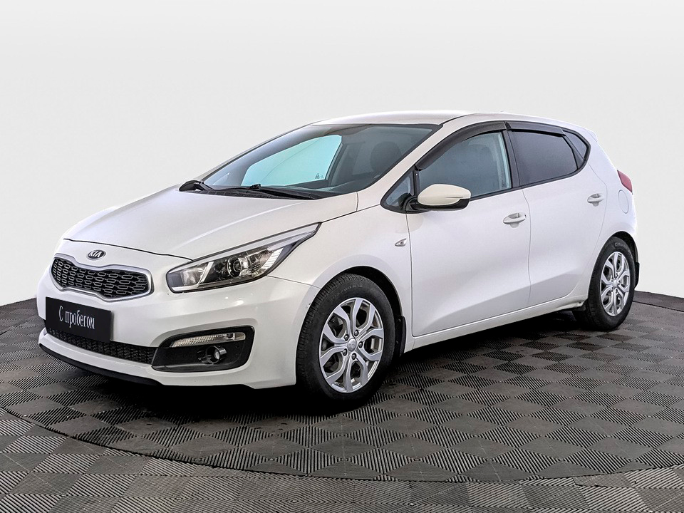 Kia Ceed Белый, 2017, 162 319 км