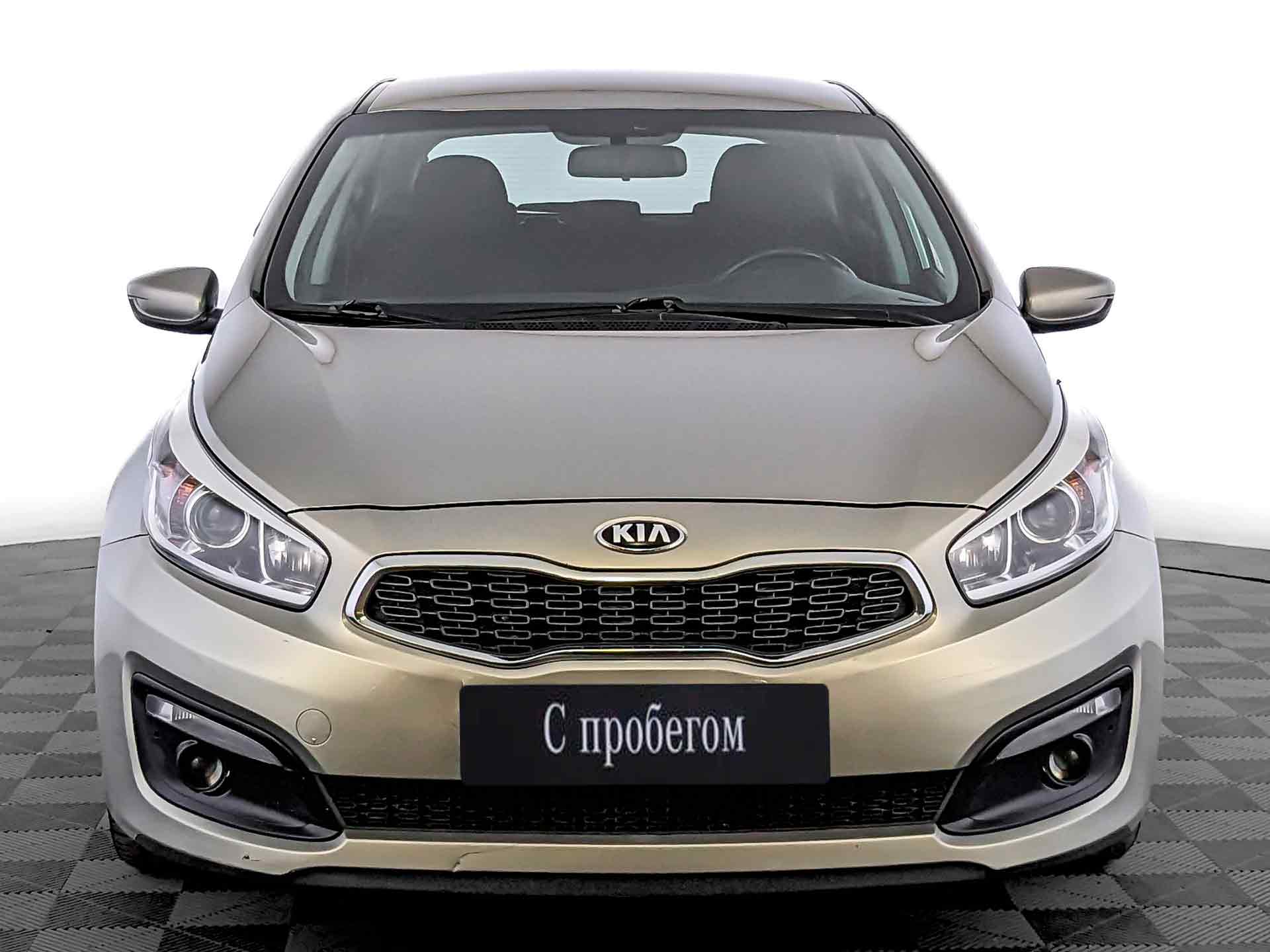 Kia Ceed Бежевый, 2017, 114 317 км