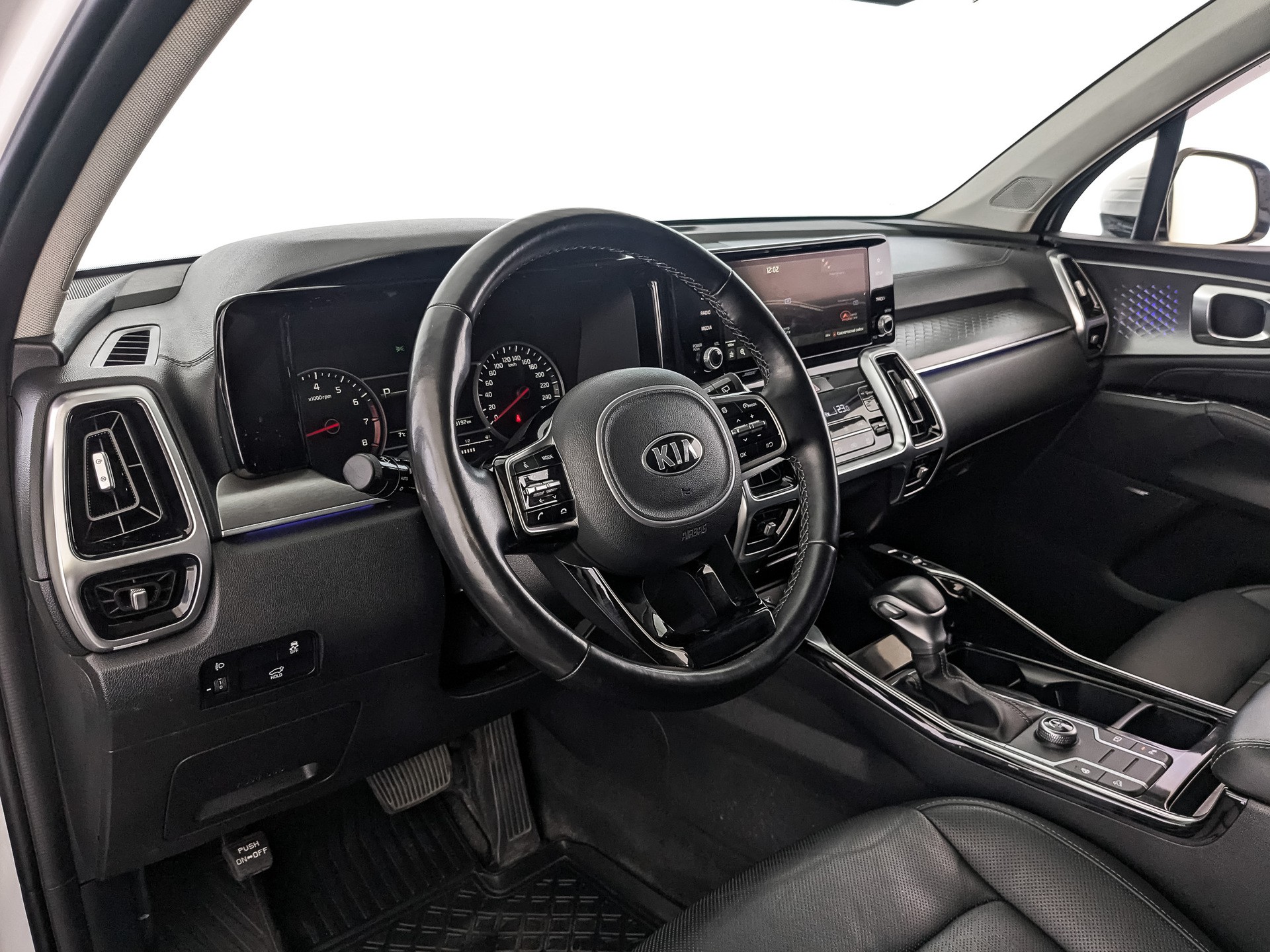 Kia Sorento Белый, 2021, 98 193 км