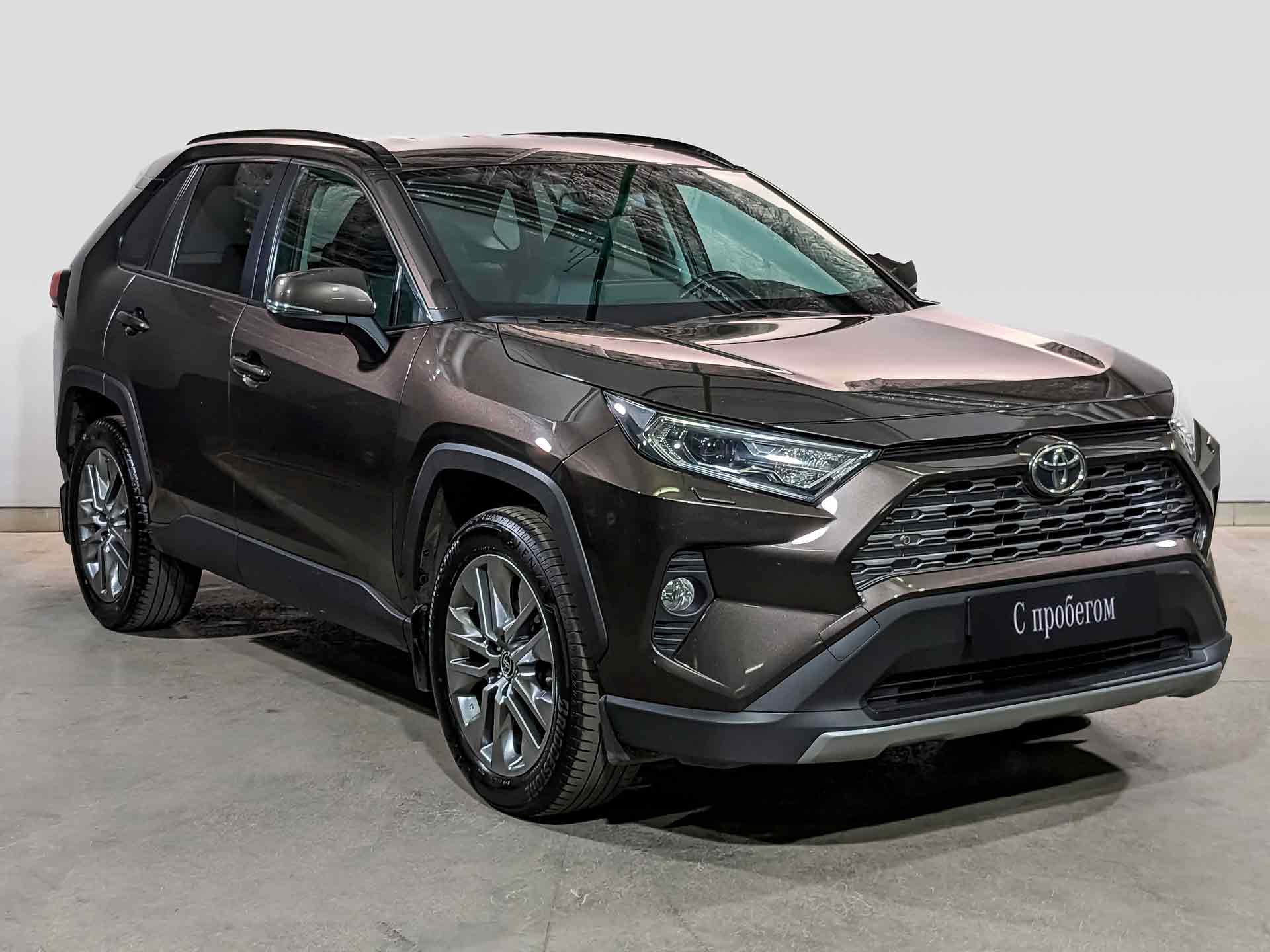 Toyota RAV4 Коричневый, 2020, 71 175 км