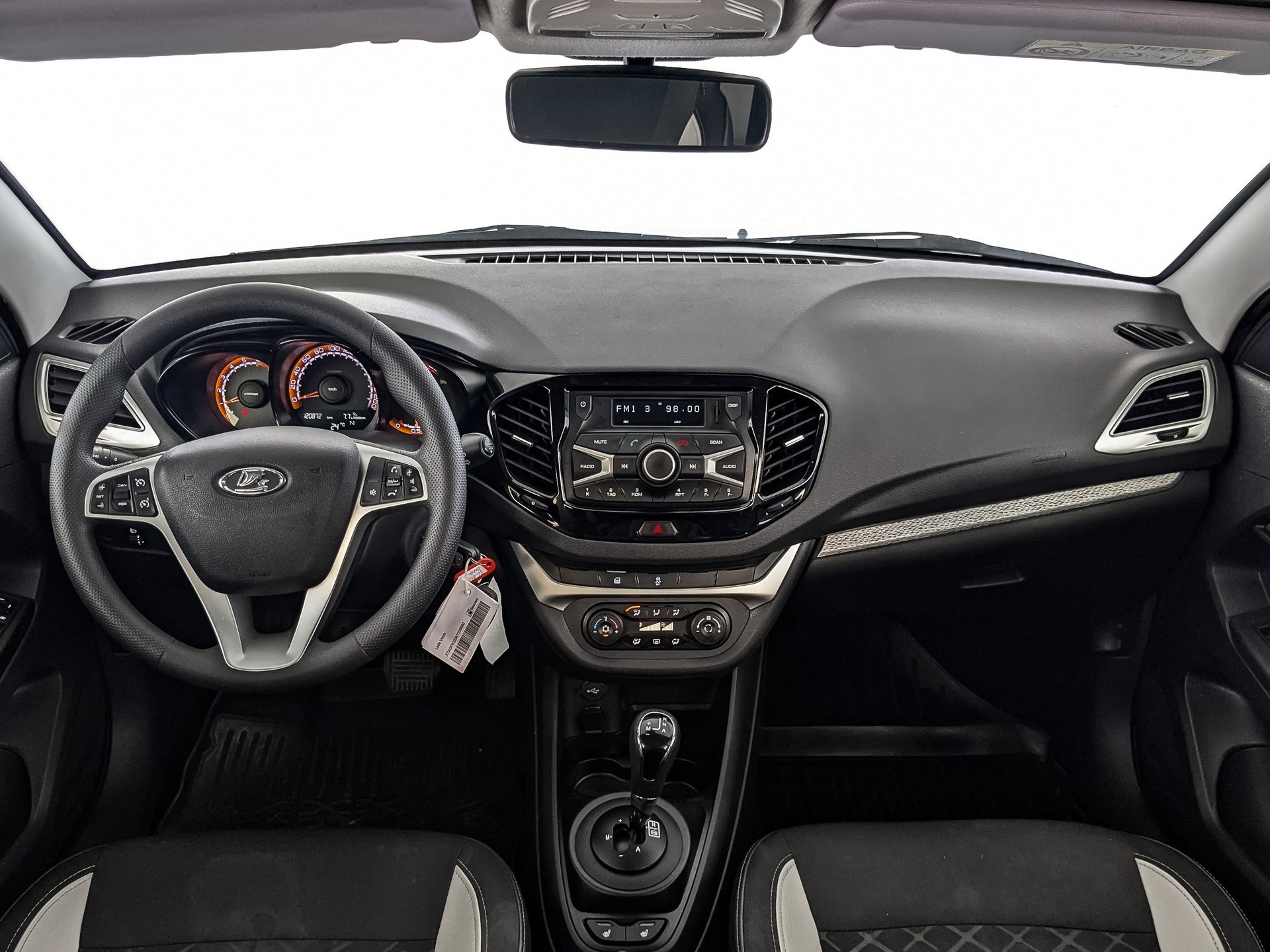 Lada Vesta Серый, 2019, 120 871 км