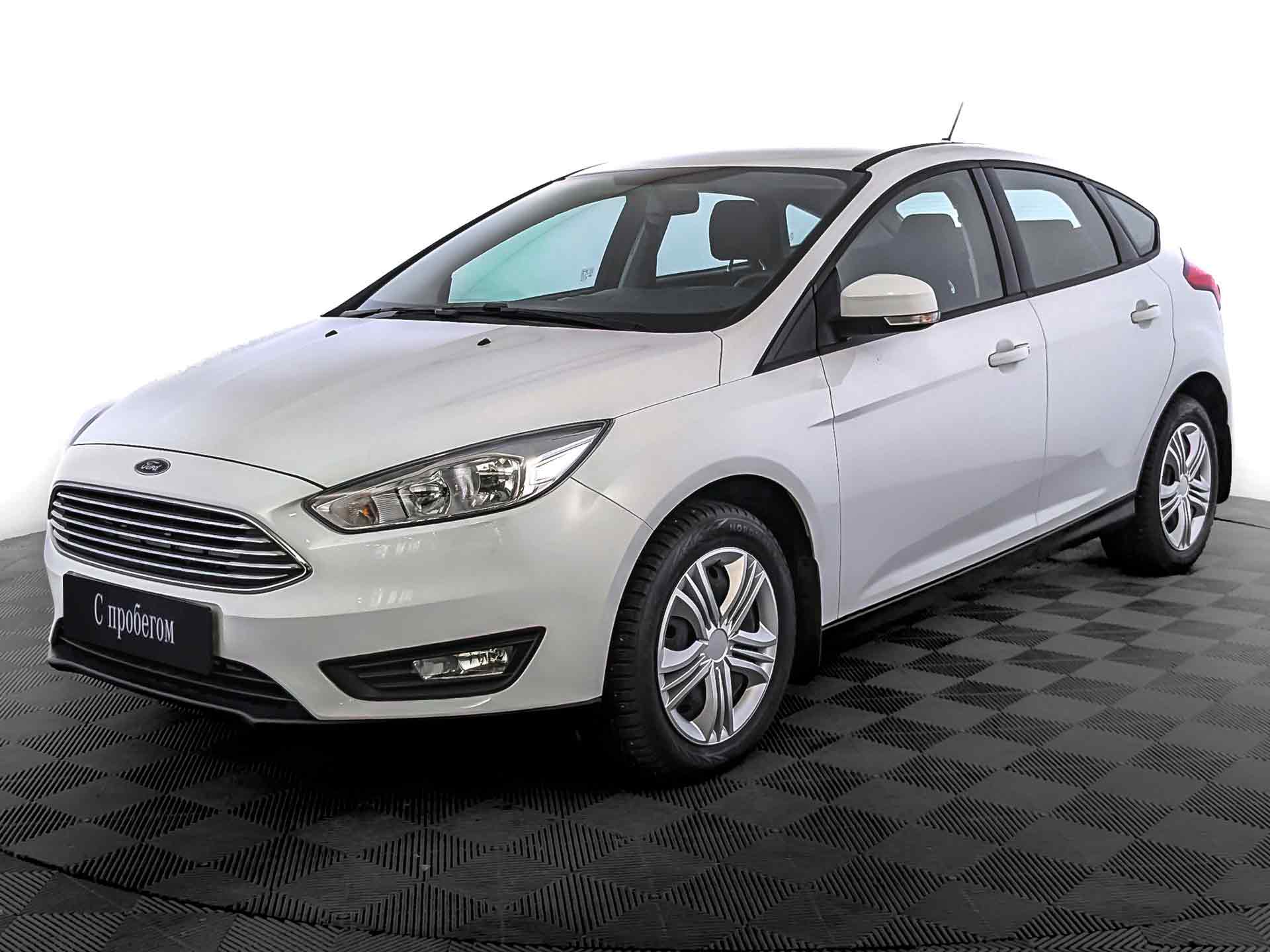 Ford Focus белый, 2018, 30 638 км