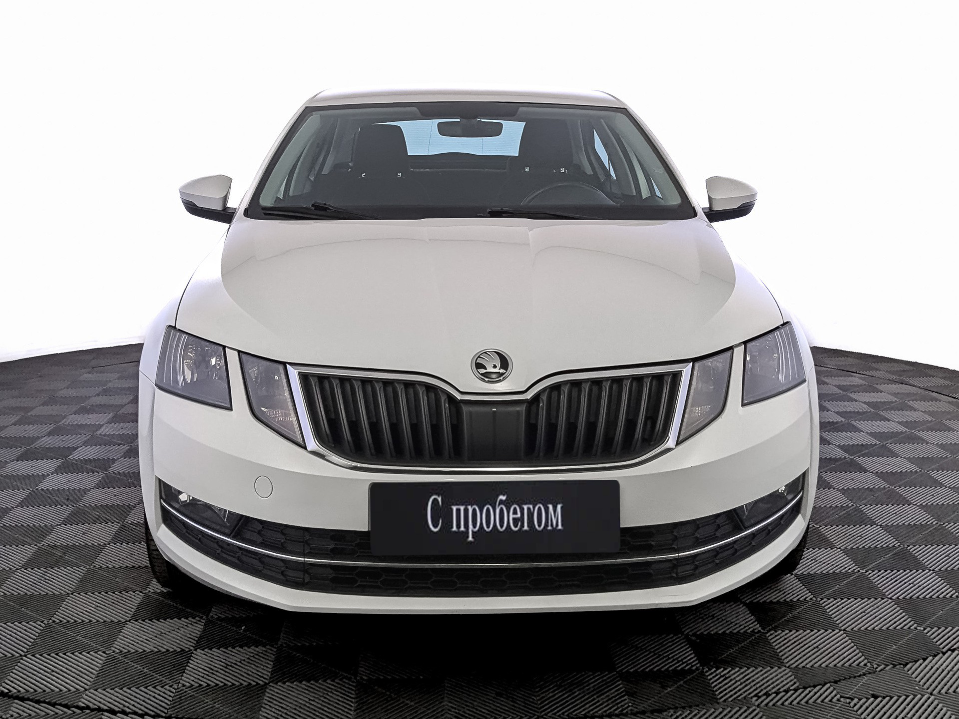 Skoda Octavia Белый, 2017, 78 540 км