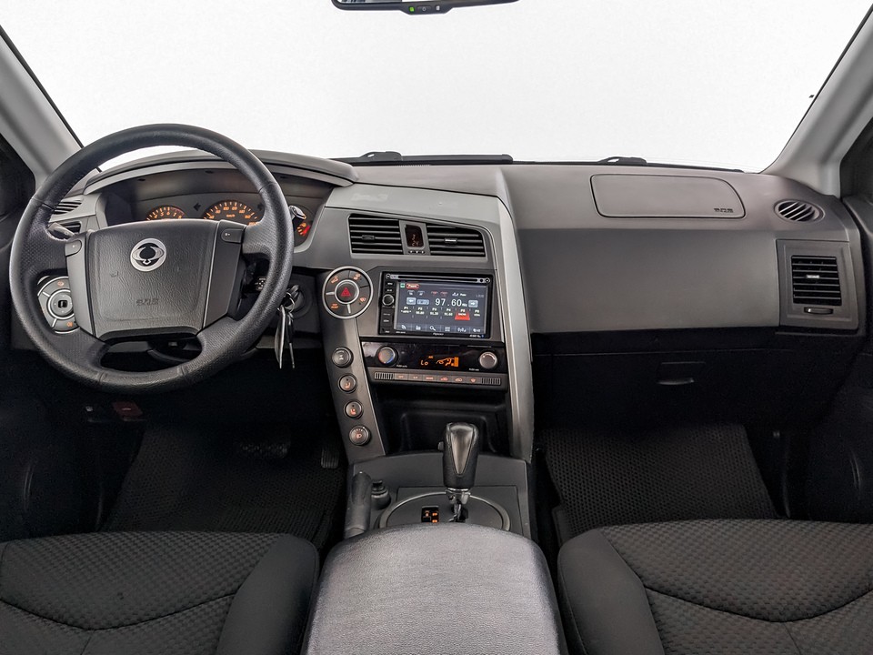 SsangYong Kyron Серый, 2013, 152 494 км