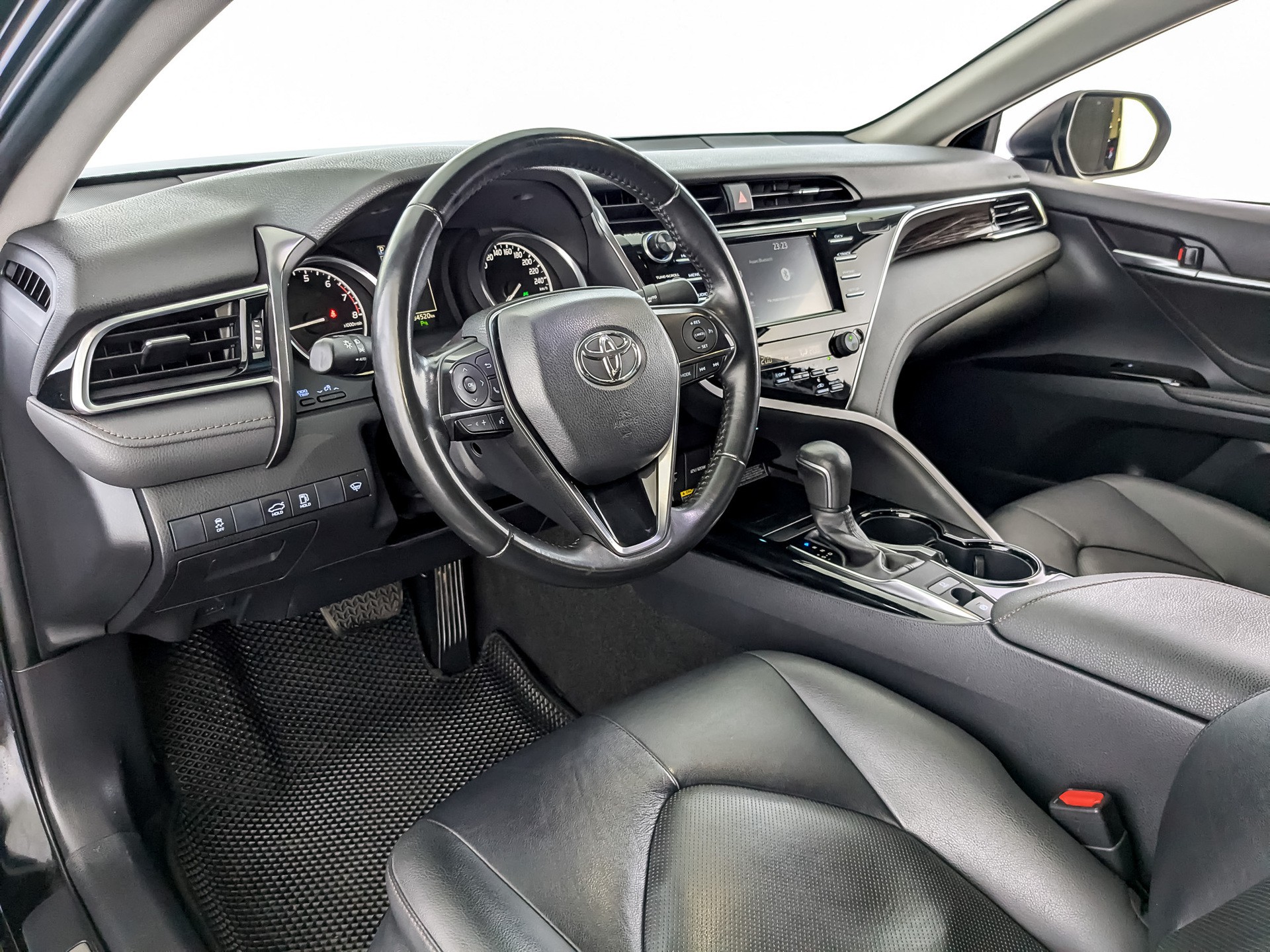 Toyota Camry Черный, 2020, 84 511 км