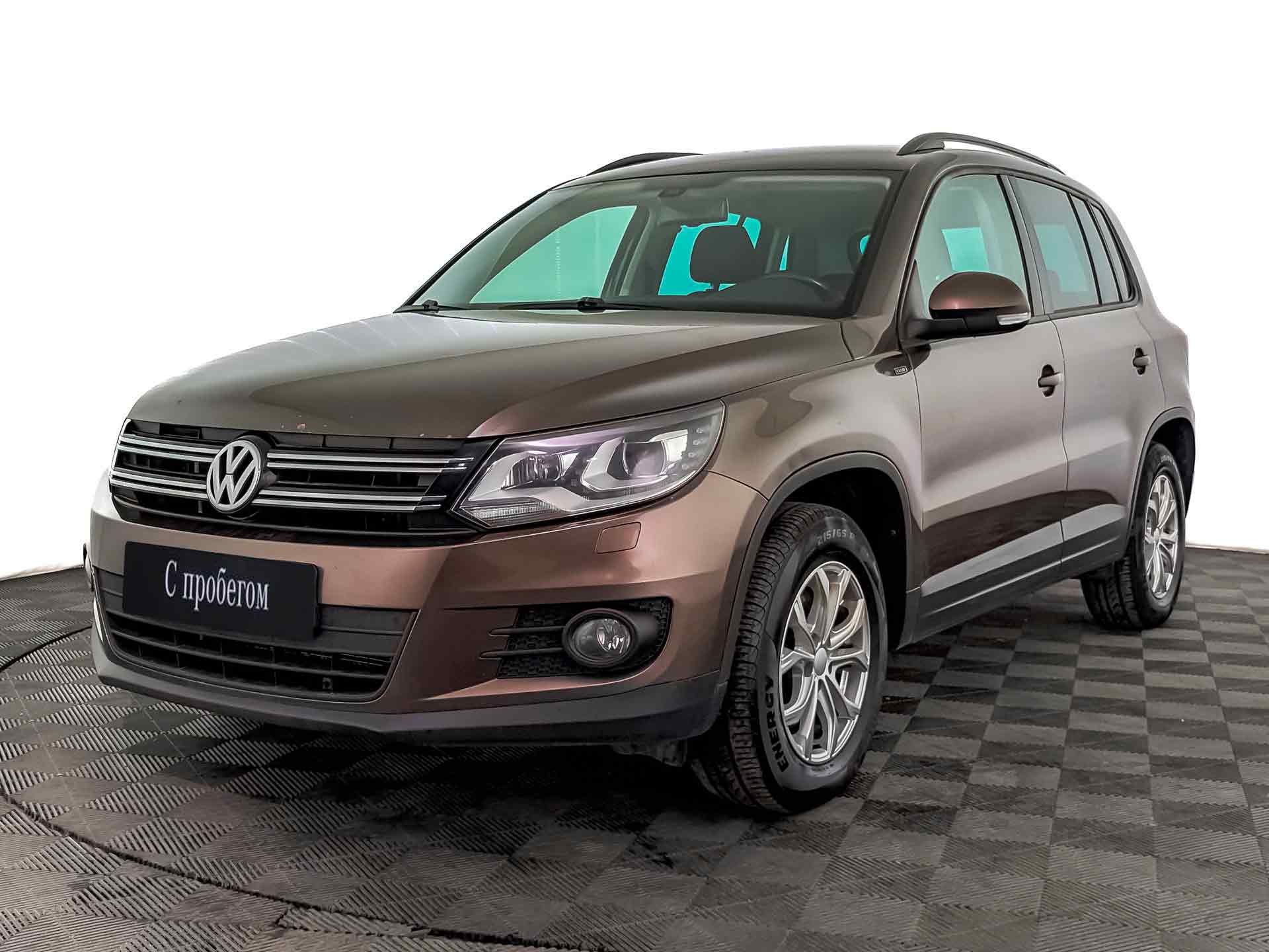 Volkswagen Tiguan Коричневый, 2012, 139 346 км