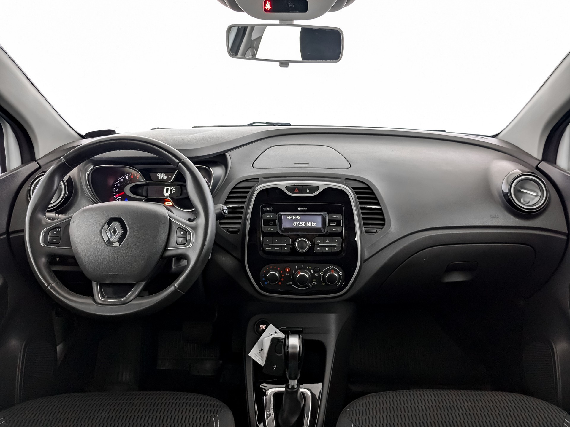 Renault Kaptur Белый, 2019, 106 147 км