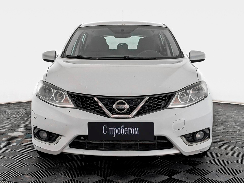 Nissan Tiida Белый, 2015, 201 484 км