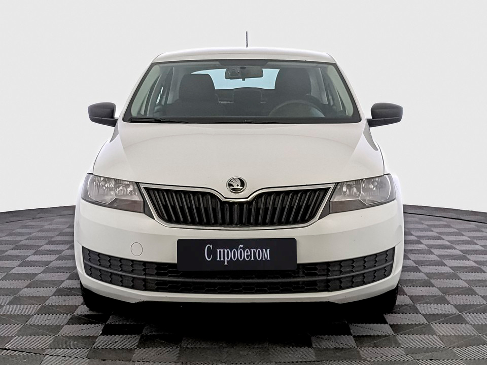 Skoda Rapid Белый, 2019, 247 834 км