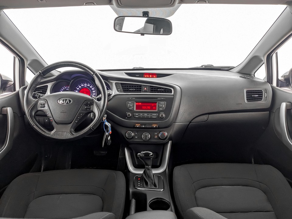 Kia Ceed Белый, 2016, 144 753 км