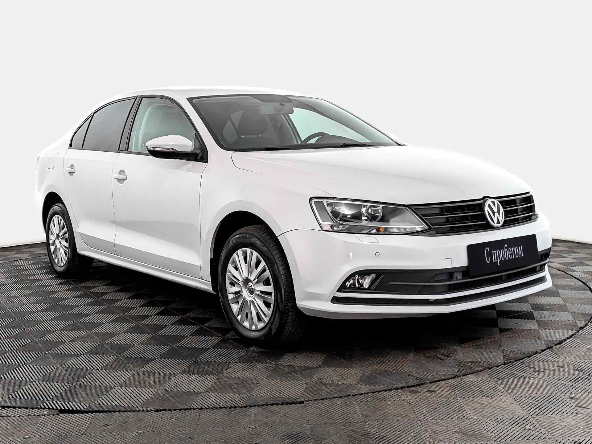 Volkswagen Jetta Белый, 2018, 67 546 км