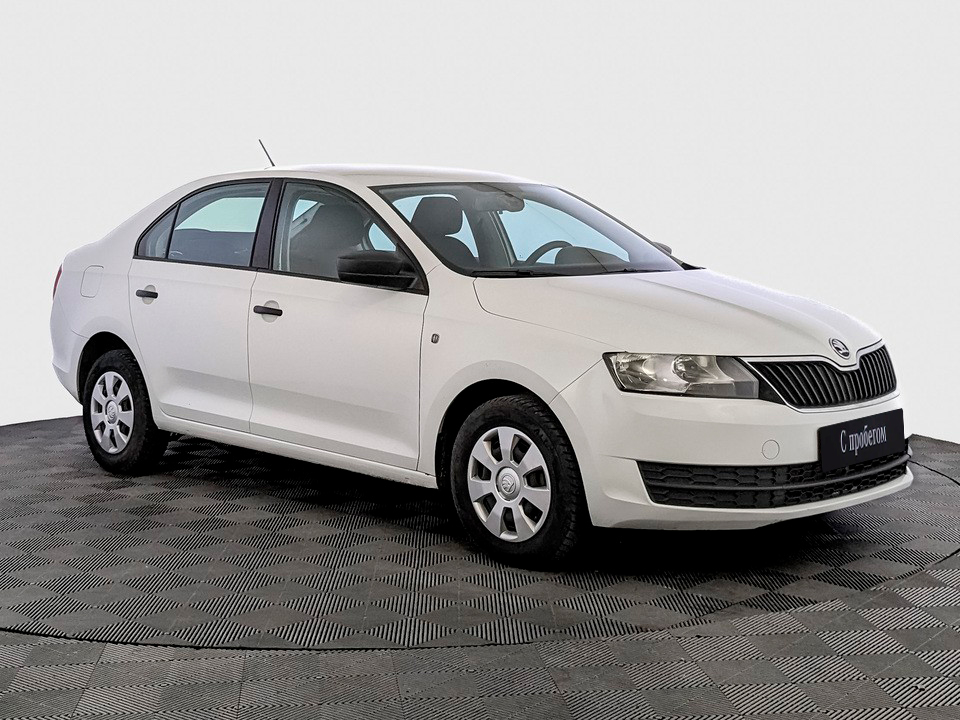 Skoda Rapid Белый, 2019, 247 834 км