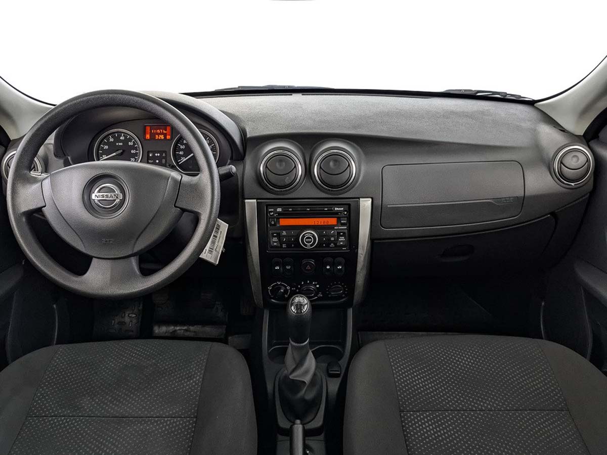 Nissan Almera Белый, 2015, 111 571 км