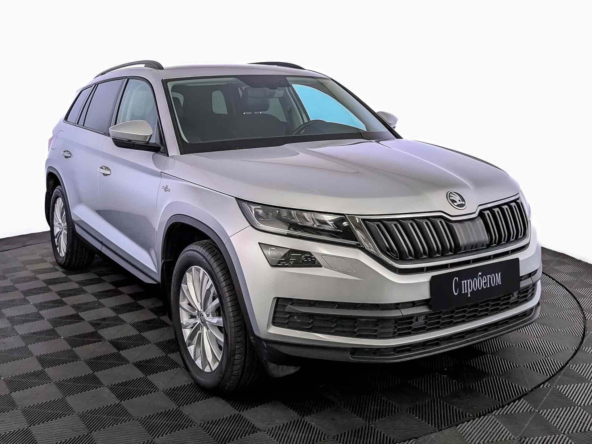 Skoda Kodiaq серый, 2021, 40 334 км