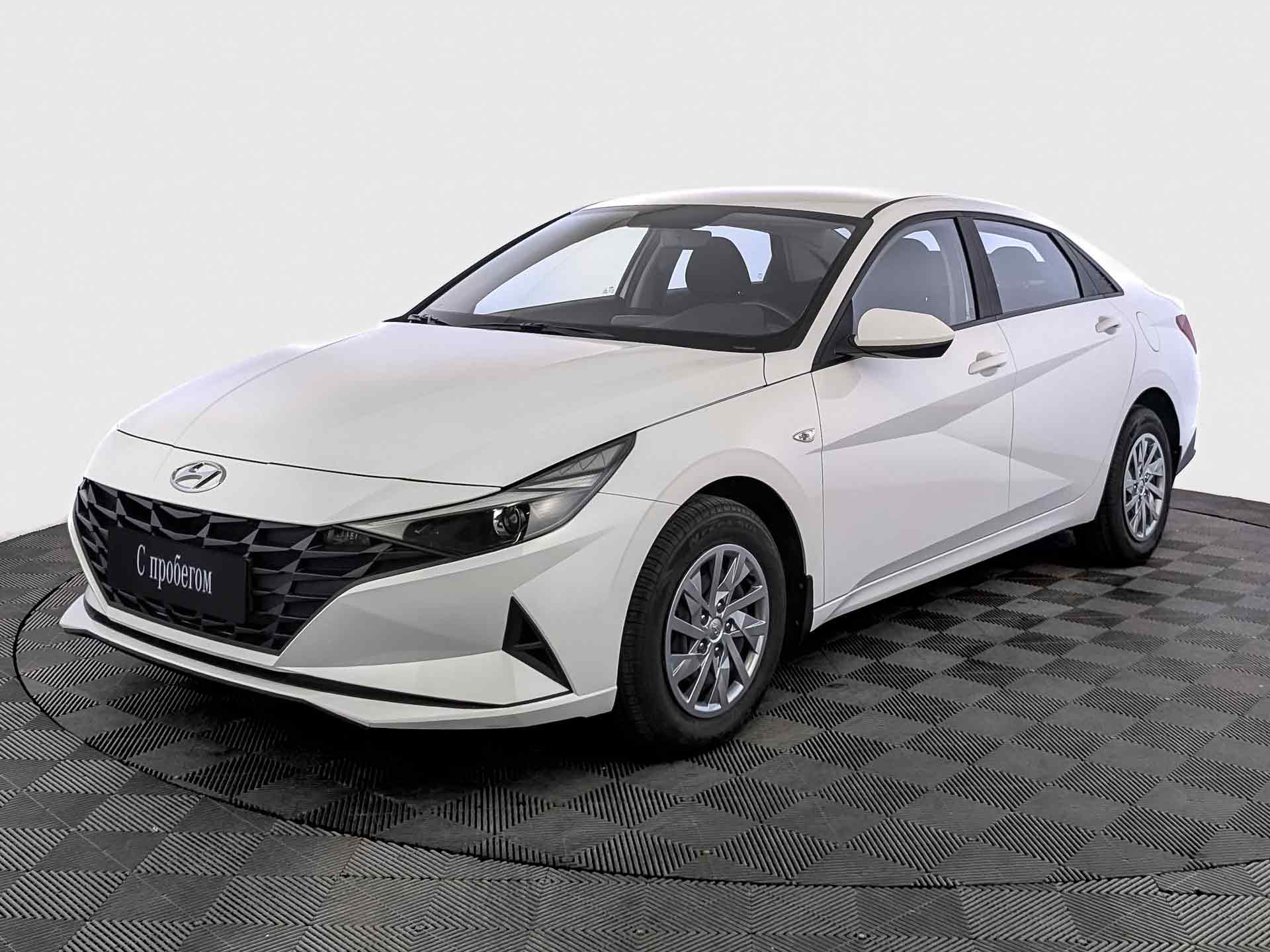 Hyundai Elantra Белый, 2021, 41 281 км