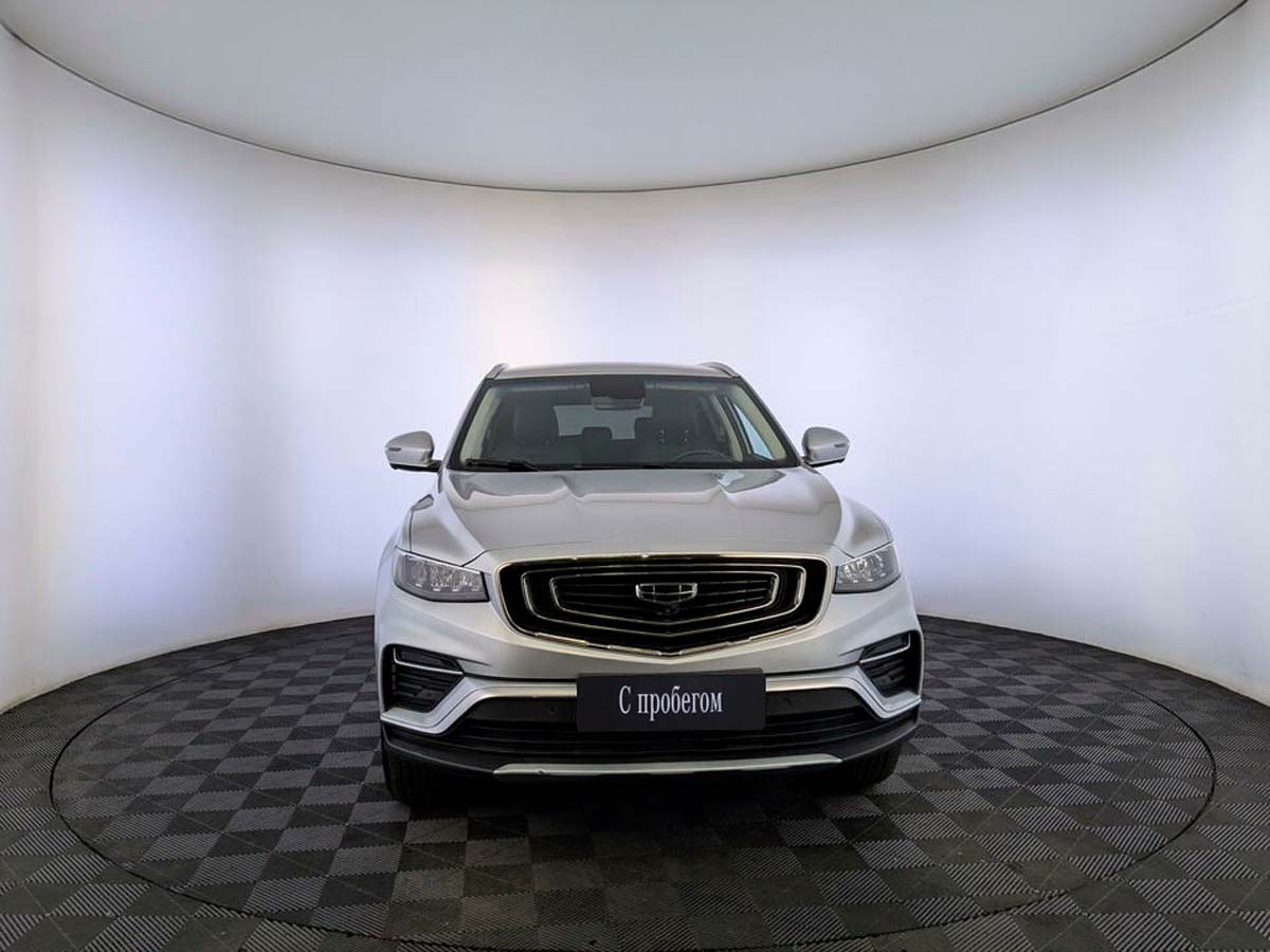 Geely Atlas Pro Серебристый, 2022, 50 978 км