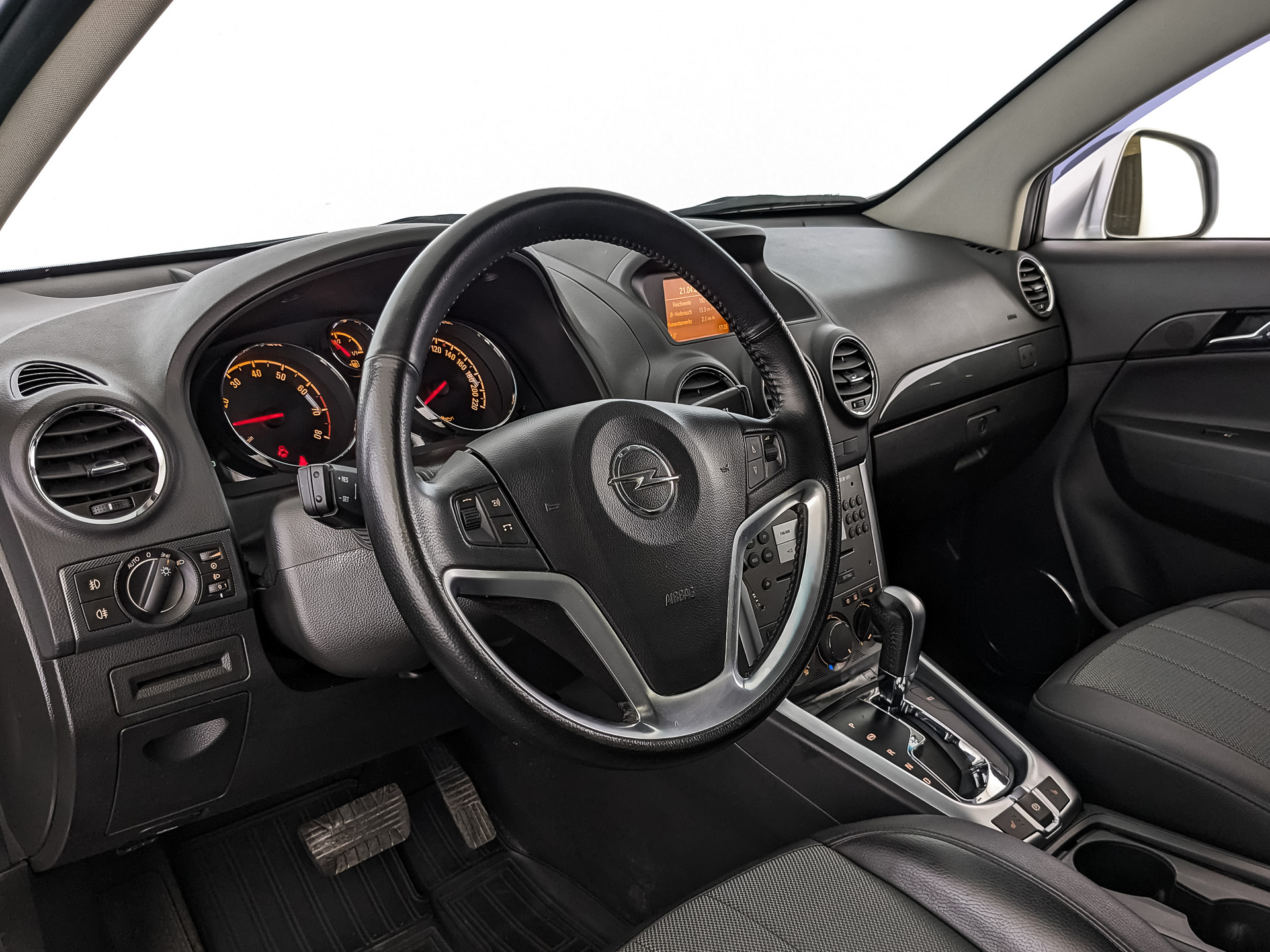 Opel Antara Серебристый, 2013, 74 321 км