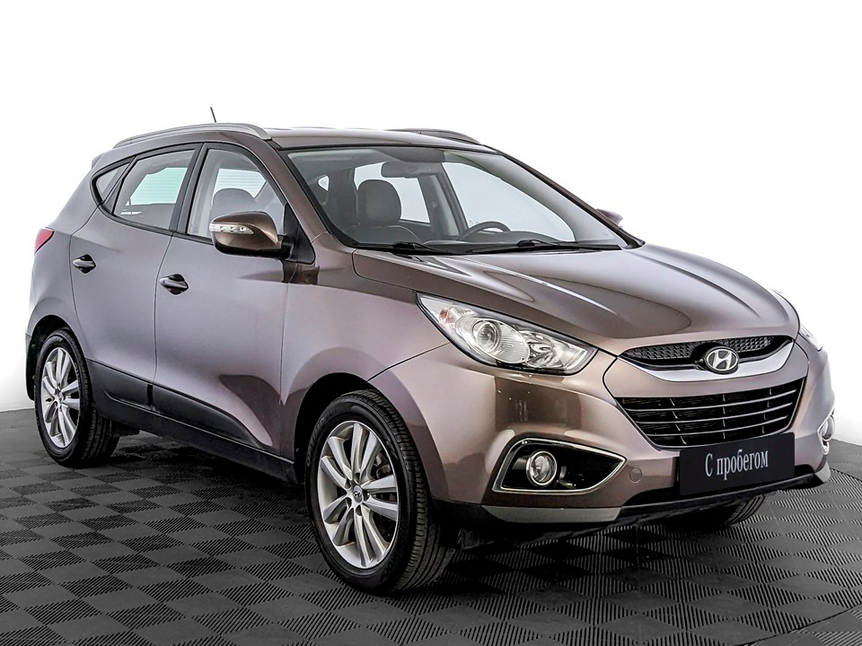 Hyundai ix35 Коричневый, 2012, 64 800 км