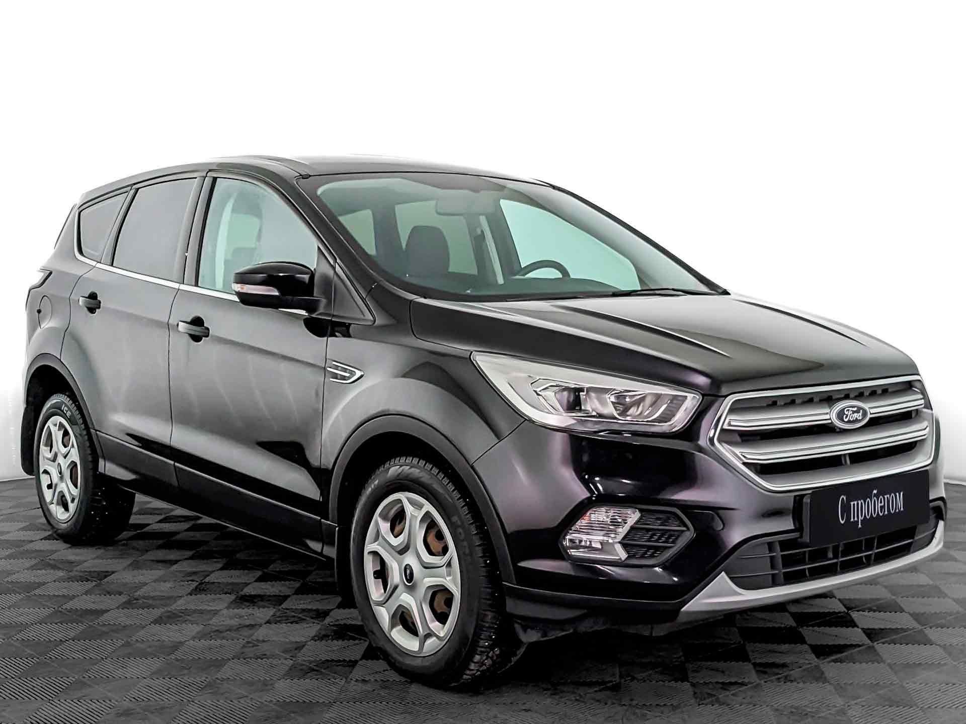 Ford Kuga черный, 2017, 166 859 км