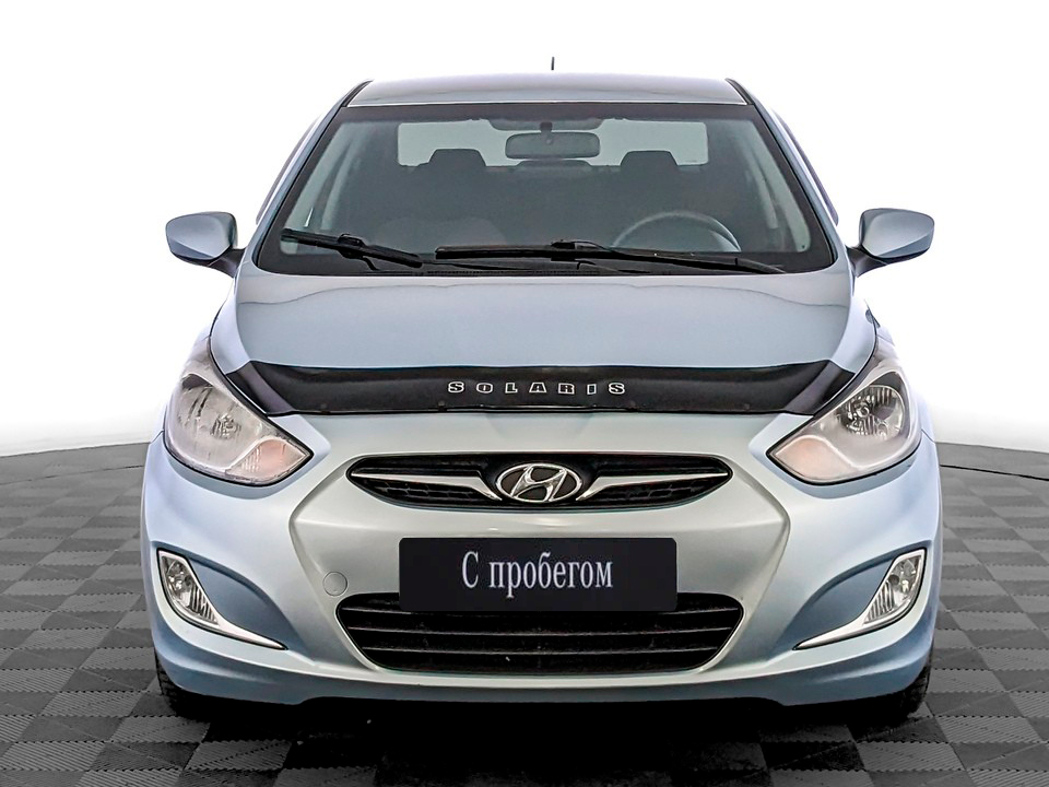 Hyundai Solaris Голубой, 2011, 66 998 км