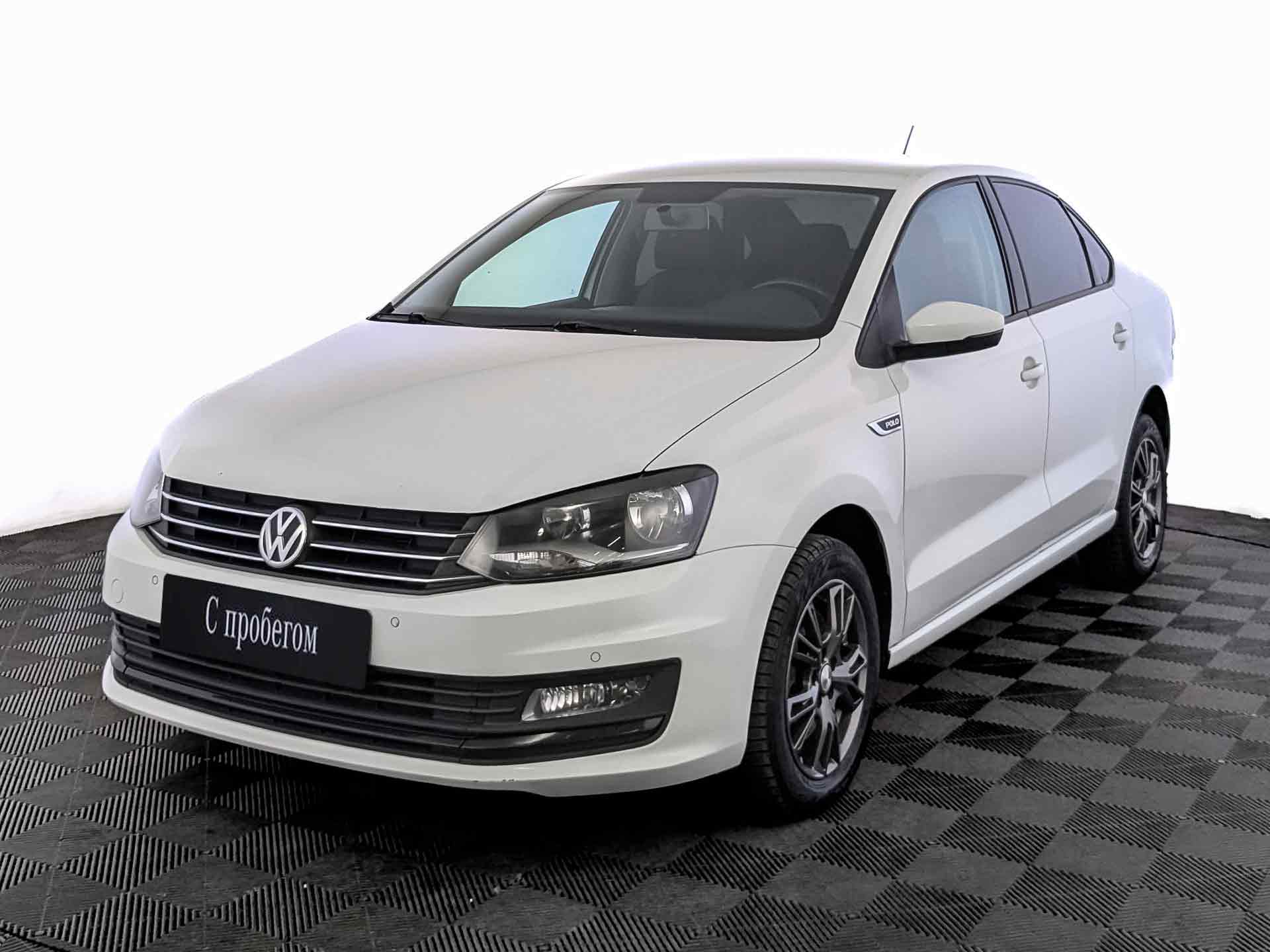 Volkswagen Polo Белый, 2018, 108 452 км