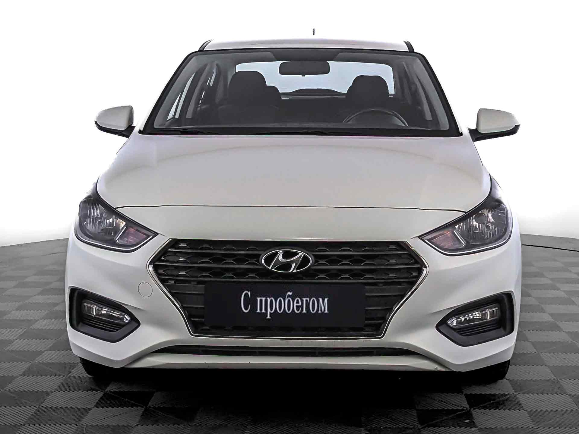 Hyundai Solaris Белый, 2019, 103 619 км