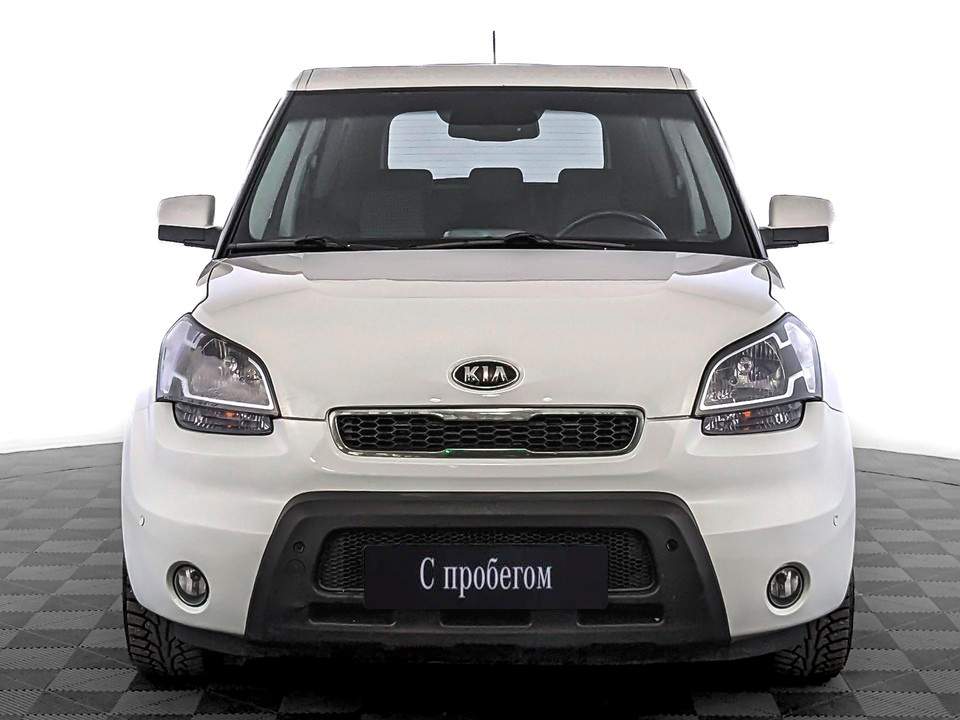 Kia Soul Белый, 2011, 87 127 км